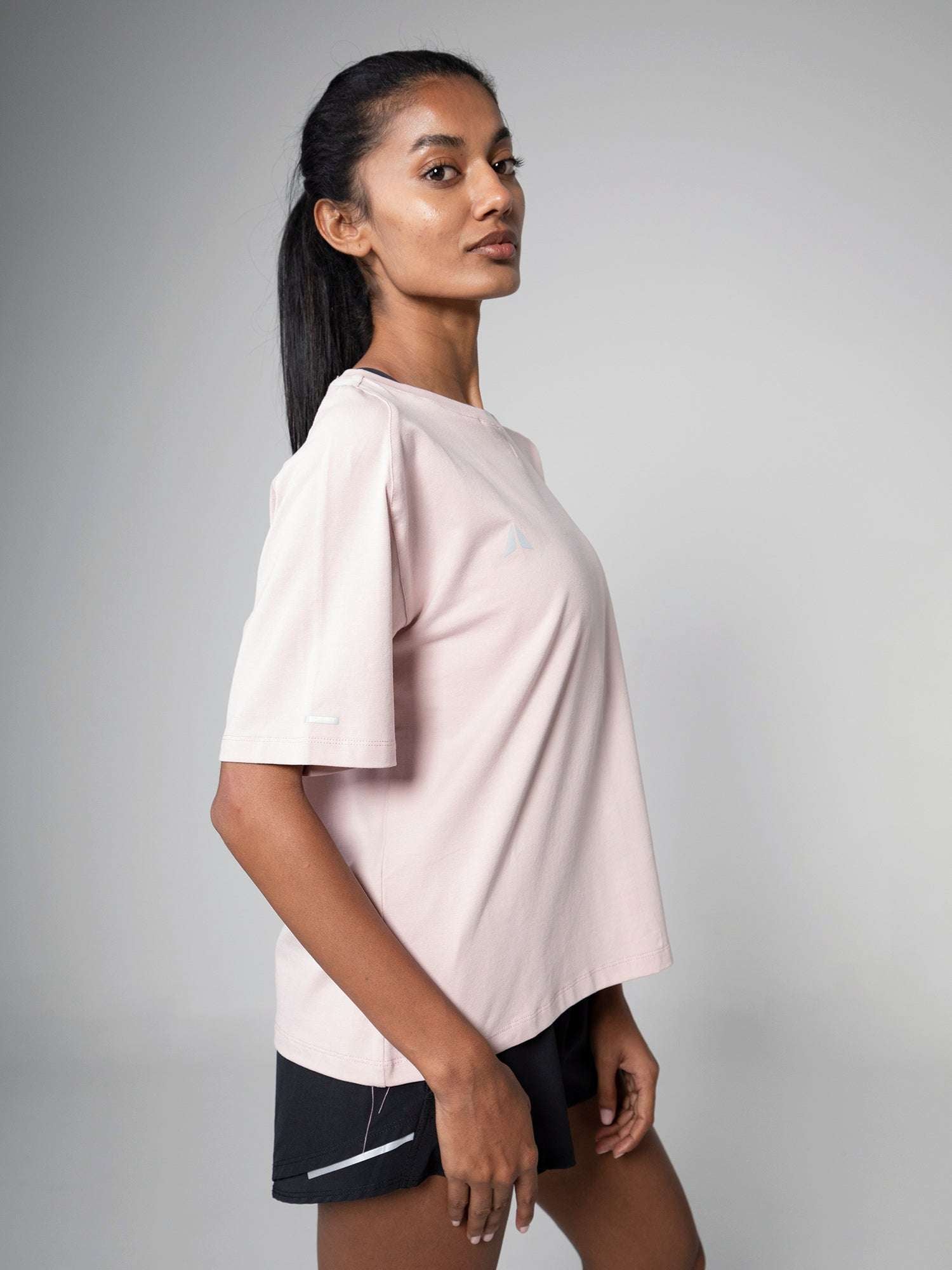 ZENJA LOOSE SHIRT For Women - Aora Activewear Shop online in Sharjah