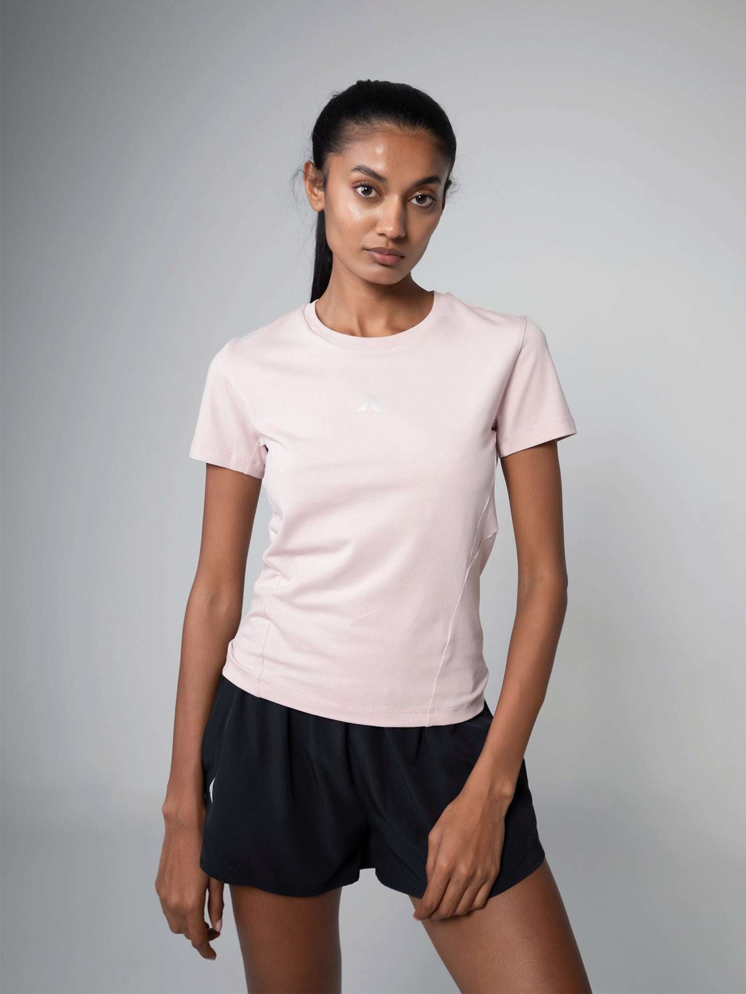 BASIC TRAINING TEE For Women - Aora Athliesure Shop online in Dubai